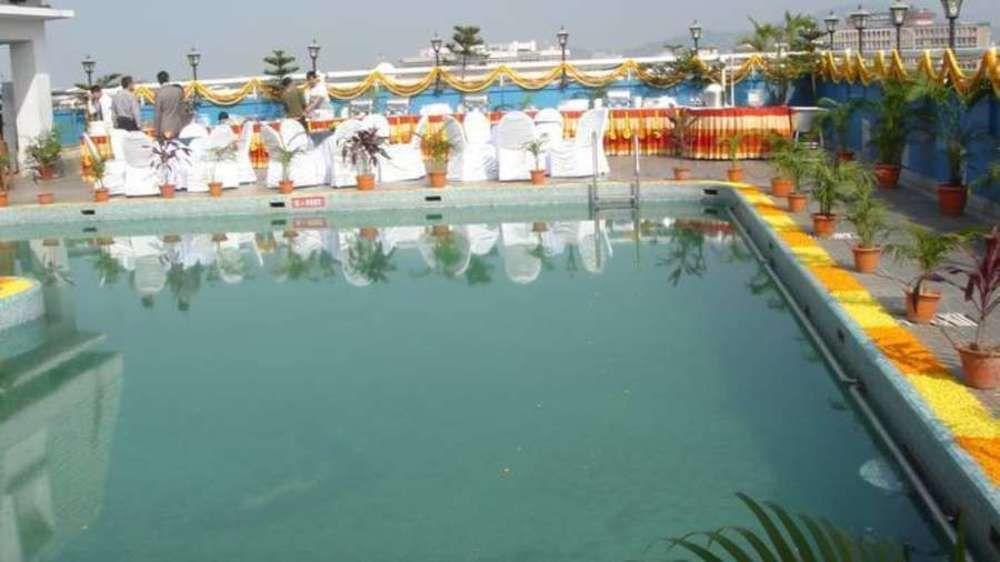 Vishwaratna Hotel Γουβαχάτι Εξωτερικό φωτογραφία