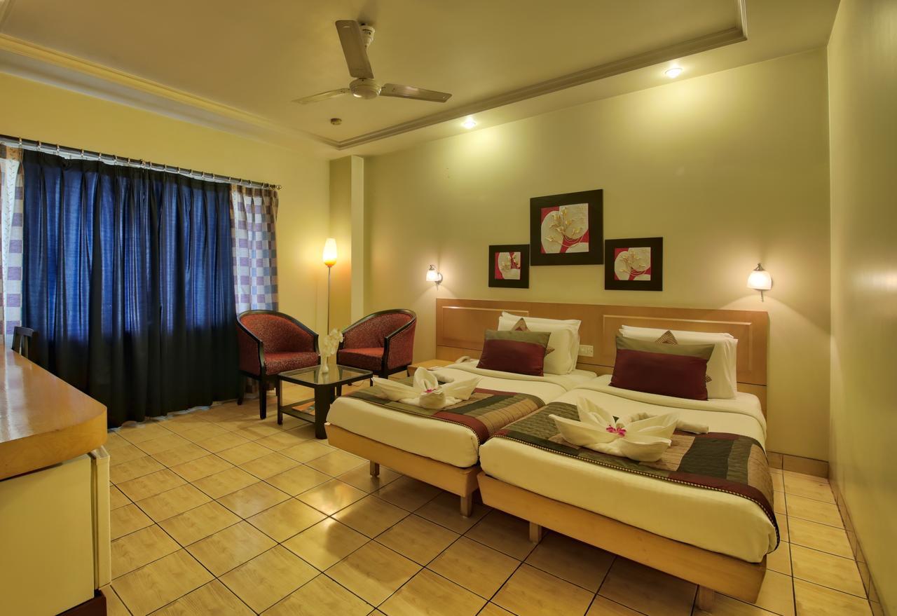 Vishwaratna Hotel Γουβαχάτι Εξωτερικό φωτογραφία