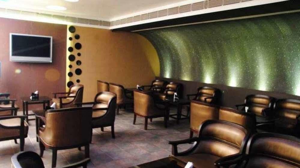 Vishwaratna Hotel Γουβαχάτι Εξωτερικό φωτογραφία