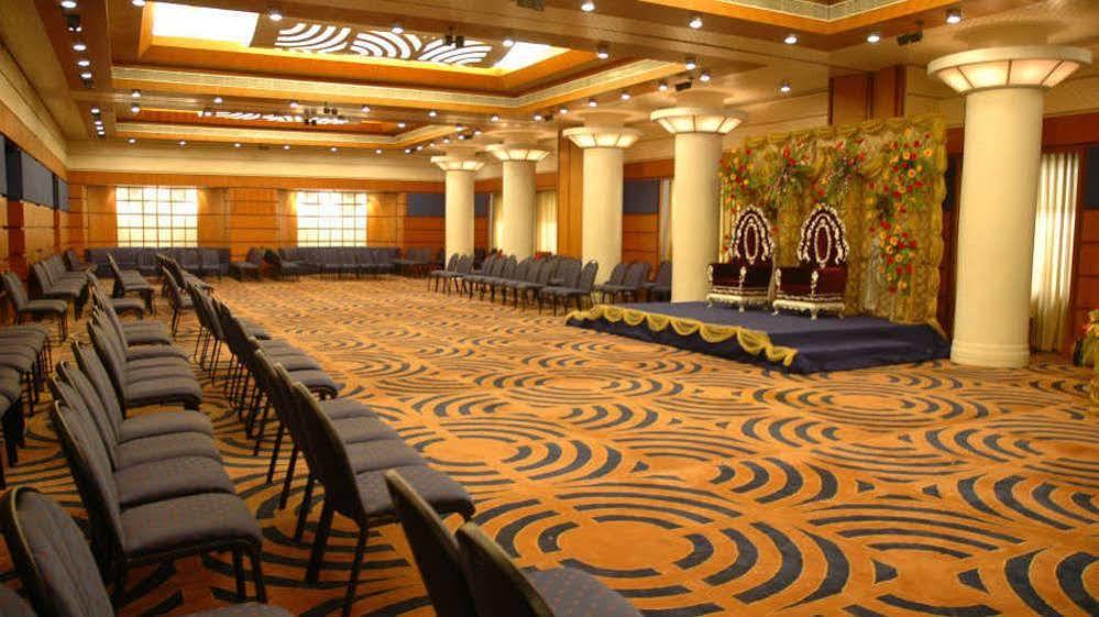 Vishwaratna Hotel Γουβαχάτι Εξωτερικό φωτογραφία