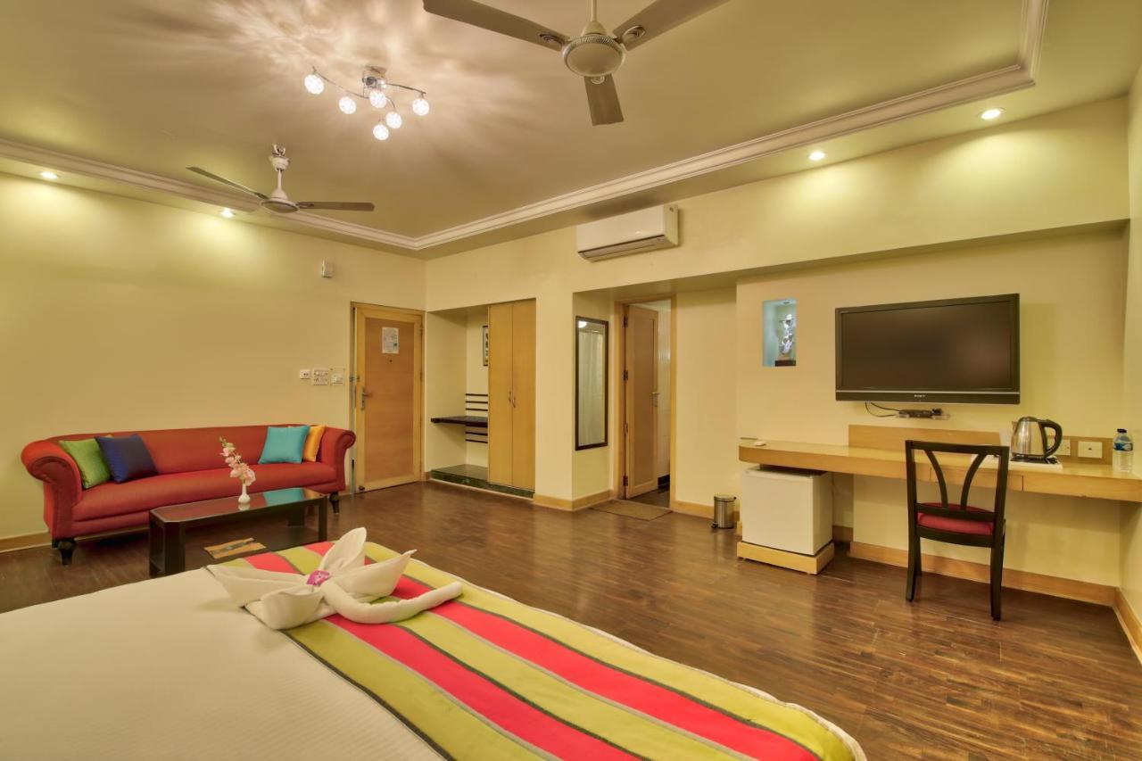 Vishwaratna Hotel Γουβαχάτι Εξωτερικό φωτογραφία